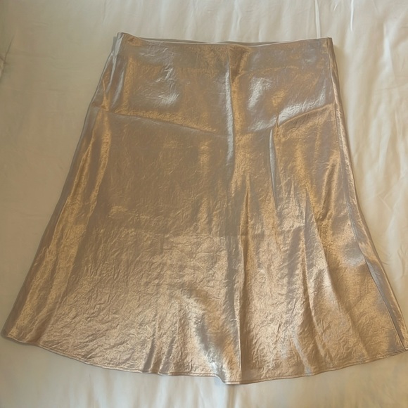 Babaton Slip Satin Mini Skirt Denude - Picture 2 of 3